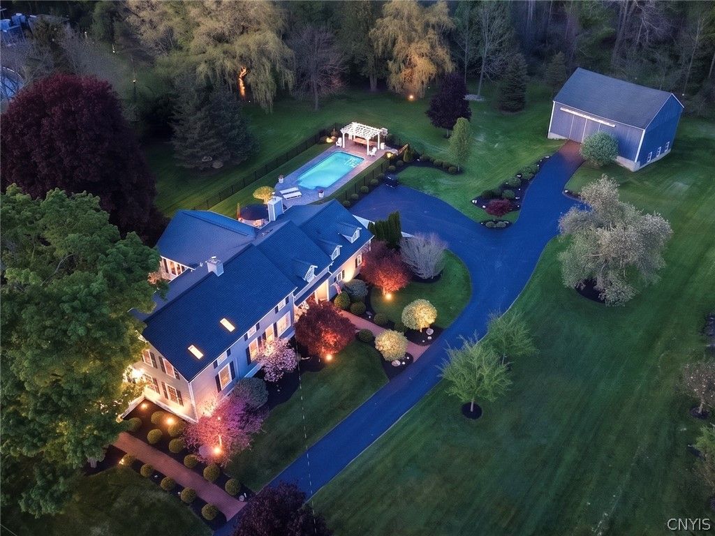 32 East Street, Skaneateles, NY 13152