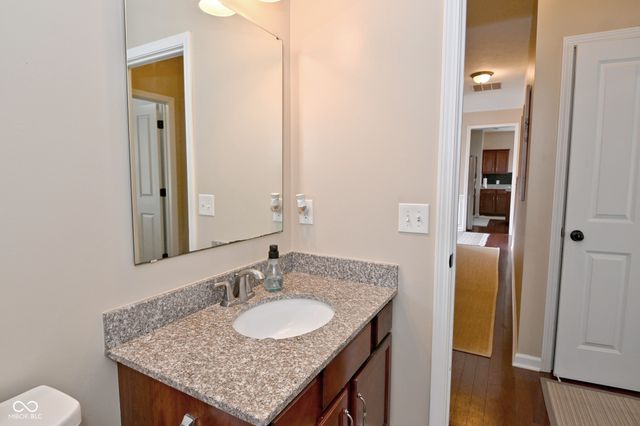 712 Settlers Walk, Brownsburg, IN 46112