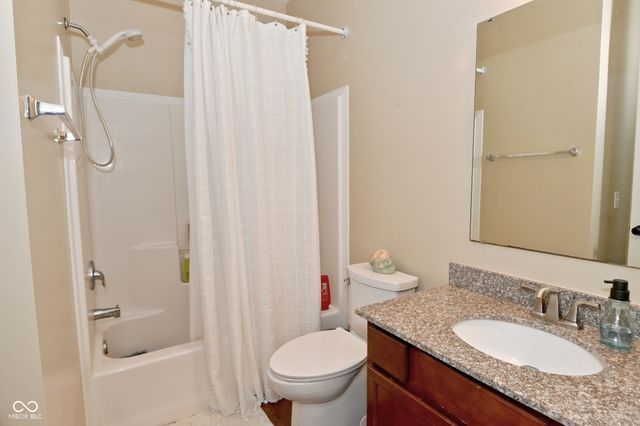 712 Settlers Walk, Brownsburg, IN 46112