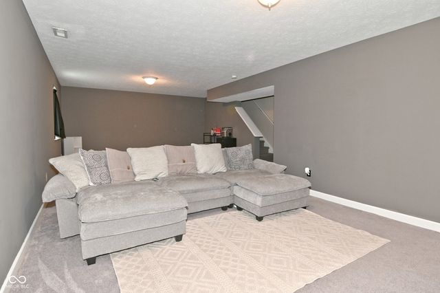 712 Settlers Walk, Brownsburg, IN 46112