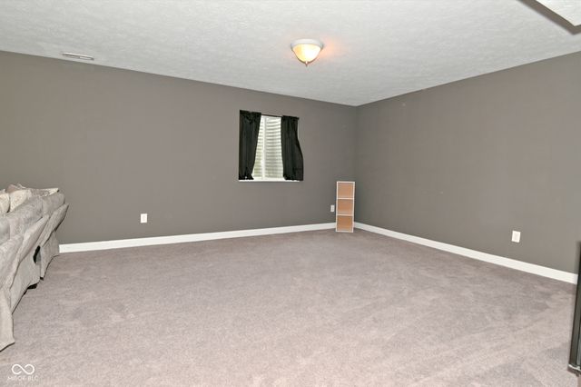 712 Settlers Walk, Brownsburg, IN 46112