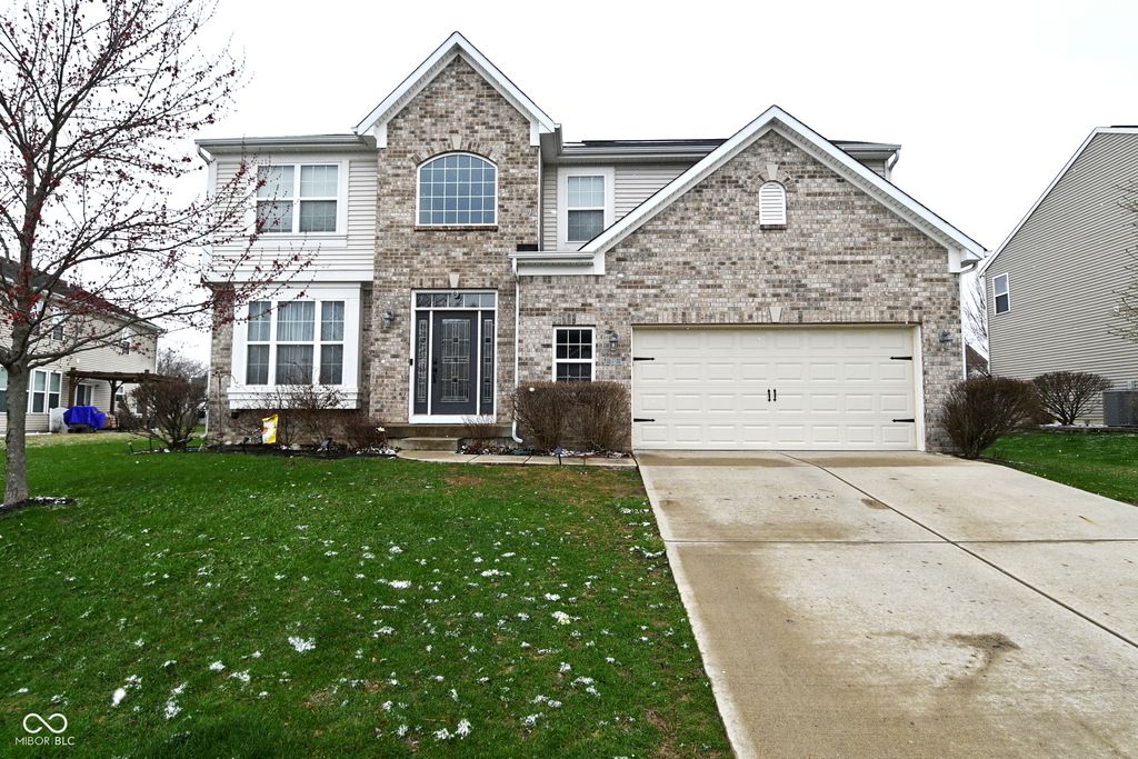 712 Settlers Walk, Brownsburg, IN 46112