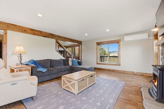 15 Steeplechase Drive, Tijeras, NM 87059