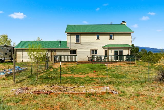 15 Steeplechase Drive, Tijeras, NM 87059