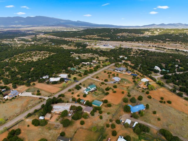 15 Steeplechase Drive, Tijeras, NM 87059