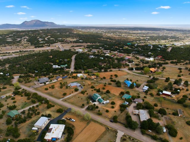 15 Steeplechase Drive, Tijeras, NM 87059