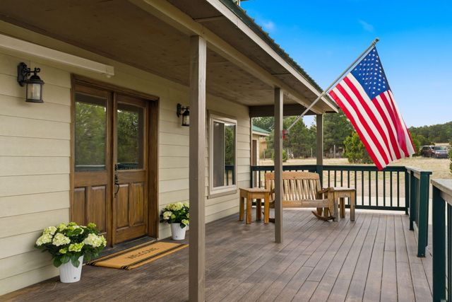 15 Steeplechase Drive, Tijeras, NM 87059