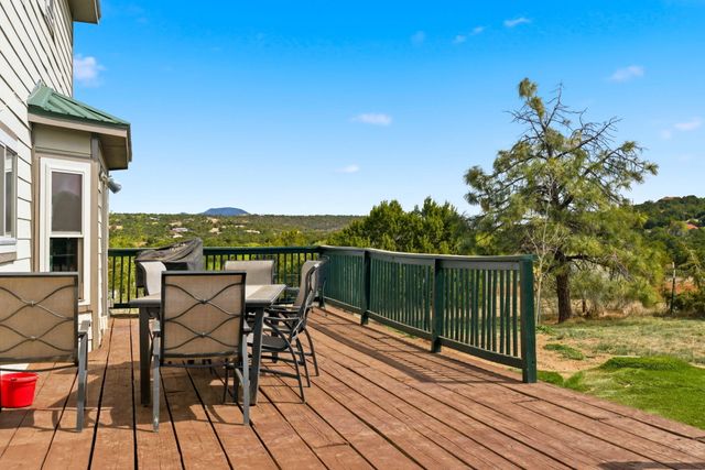 15 Steeplechase Drive, Tijeras, NM 87059