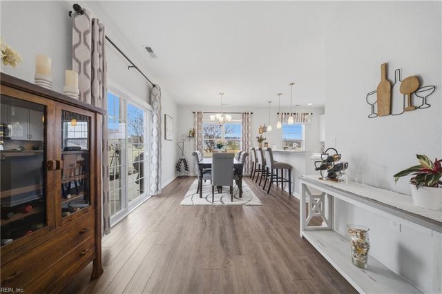 1955 Canning Pl, Chesapeake, VA 23322