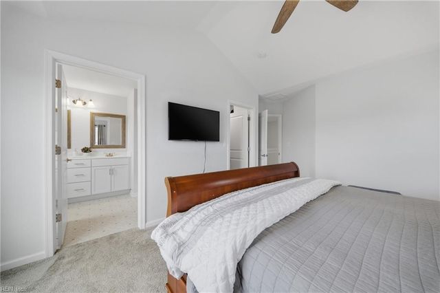 1955 Canning Pl, Chesapeake, VA 23322