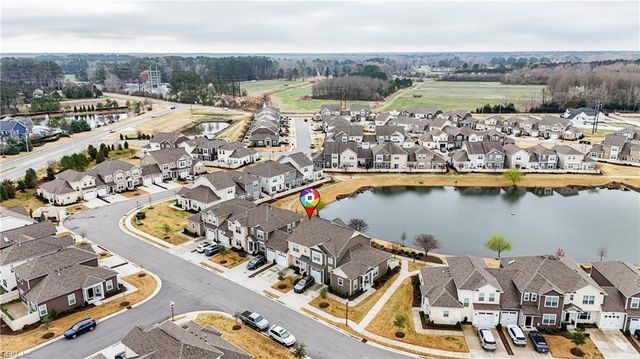 1955 Canning Pl, Chesapeake, VA 23322