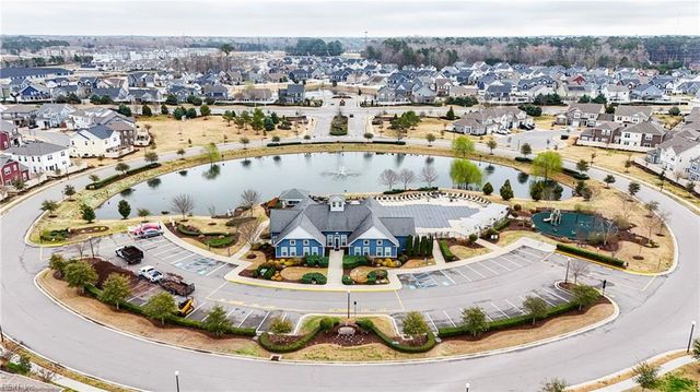 1955 Canning Pl, Chesapeake, VA 23322