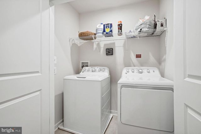 8154 VARICK PL, Rockville, MD 20855