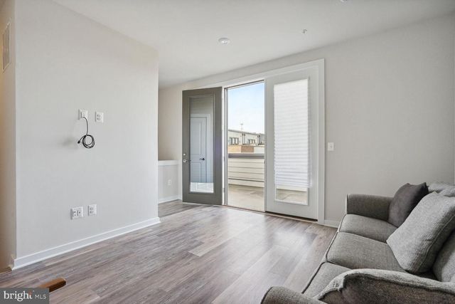 8154 VARICK PL, Rockville, MD 20855