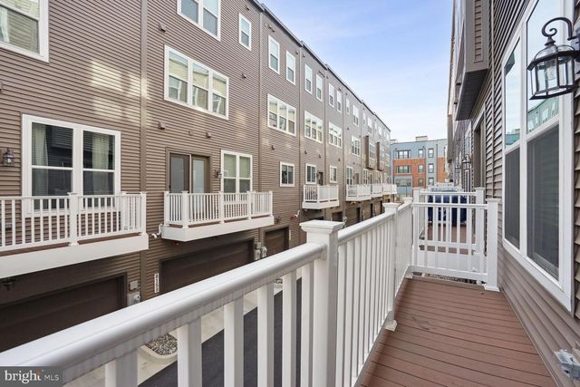 8154 VARICK PL, Rockville, MD 20855