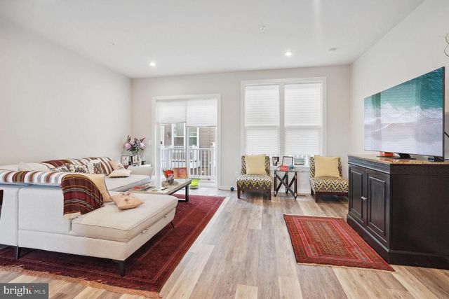 8154 VARICK PL, Rockville, MD 20855