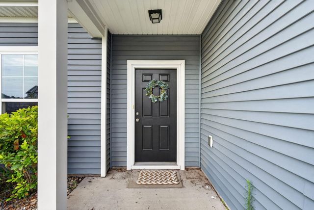 215 Shadybrook Drive, Summerville, SC 29486