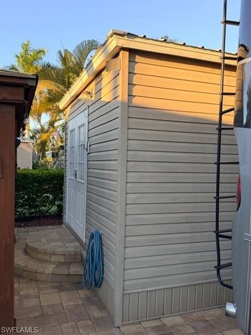 10325 Fire Flag TRL, Fort Myers, FL 33905