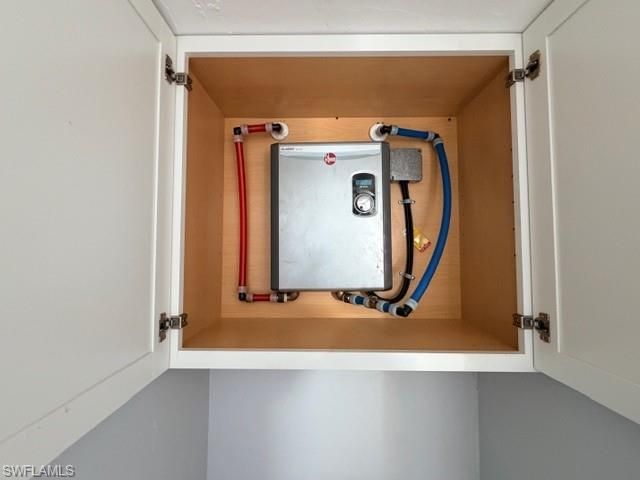 10325 Fire Flag TRL, Fort Myers, FL 33905