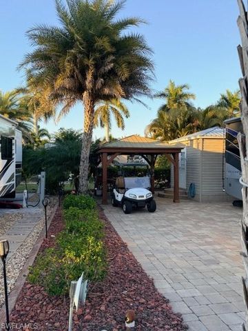 10325 Fire Flag TRL, Fort Myers, FL 33905