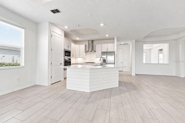 19718 TROUT TERRACE, Lakewood Ranch, FL 34211