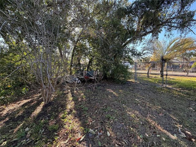 3206 E GIDDENS AVENUE, Tampa, FL 33610