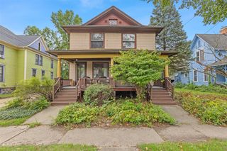 713 W Kalamazoo Avenue, Kalamazoo, MI 49007