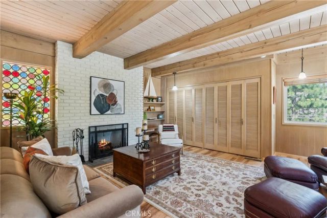 27711 Hamiltair Drive, Lake Arrowhead, CA 92352