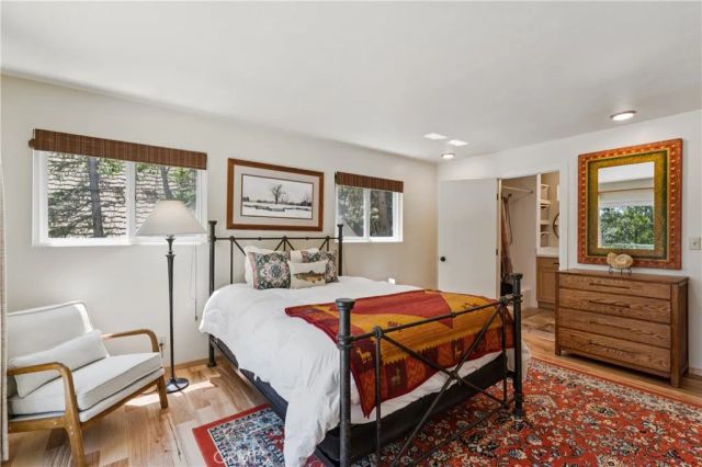 27711 Hamiltair Drive, Lake Arrowhead, CA 92352
