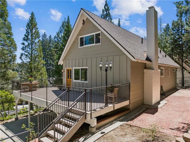 27711 Hamiltair Drive, Lake Arrowhead, CA 92352