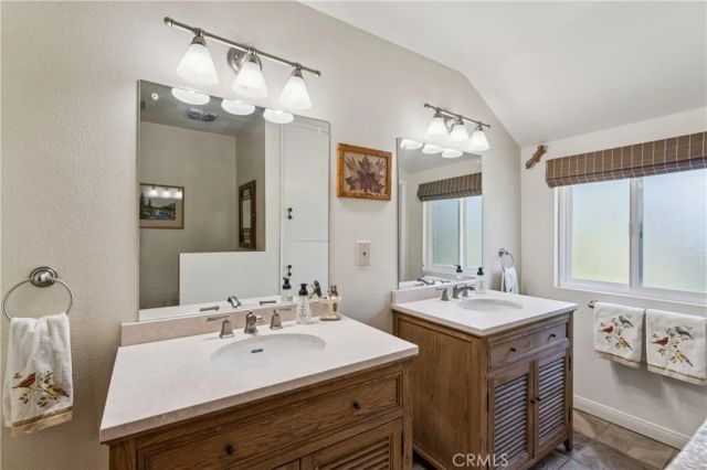 27711 Hamiltair Drive, Lake Arrowhead, CA 92352