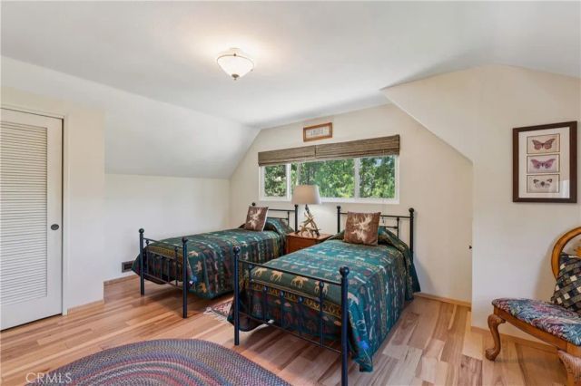 27711 Hamiltair Drive, Lake Arrowhead, CA 92352