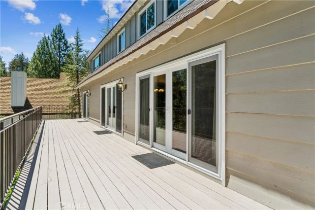 27711 Hamiltair Drive, Lake Arrowhead, CA 92352