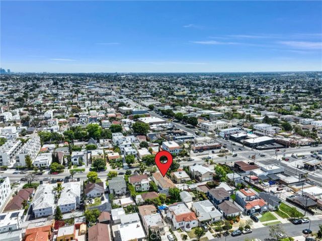 1861 S Redondo, Los Angeles, CA 90019