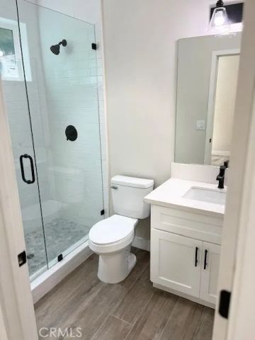 1861 S Redondo, Los Angeles, CA 90019