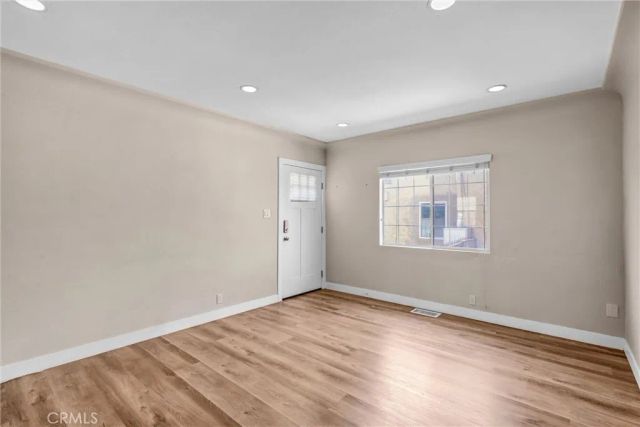 1861 S Redondo, Los Angeles, CA 90019