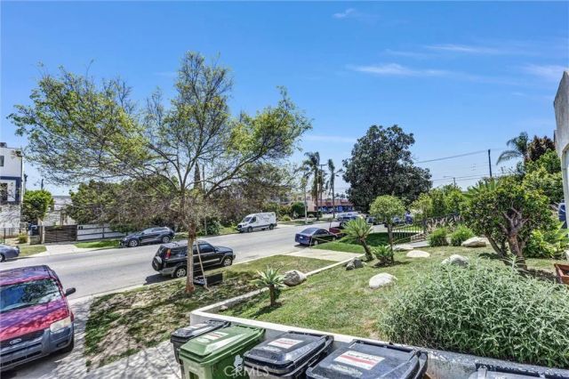 1861 S Redondo, Los Angeles, CA 90019