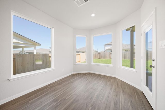 3052 Mistflower Trail, Brookshire, TX 77423