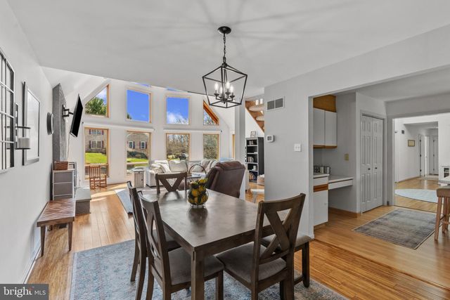 40 RAPHAEL RD, Hockessin, DE 19707