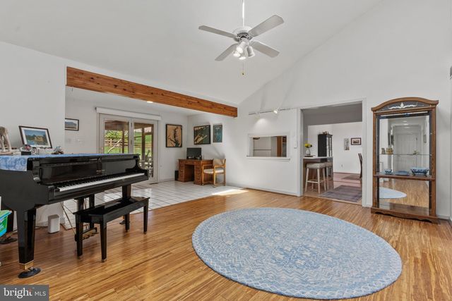 40 RAPHAEL RD, Hockessin, DE 19707