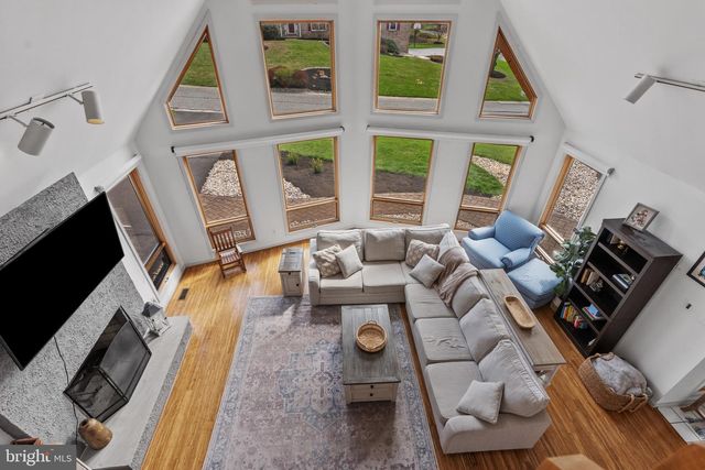 40 RAPHAEL RD, Hockessin, DE 19707