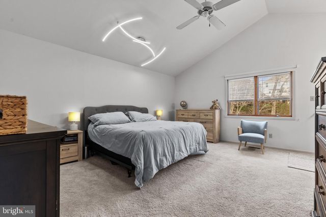 40 RAPHAEL RD, Hockessin, DE 19707