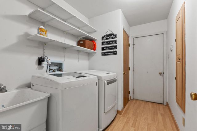 40 RAPHAEL RD, Hockessin, DE 19707