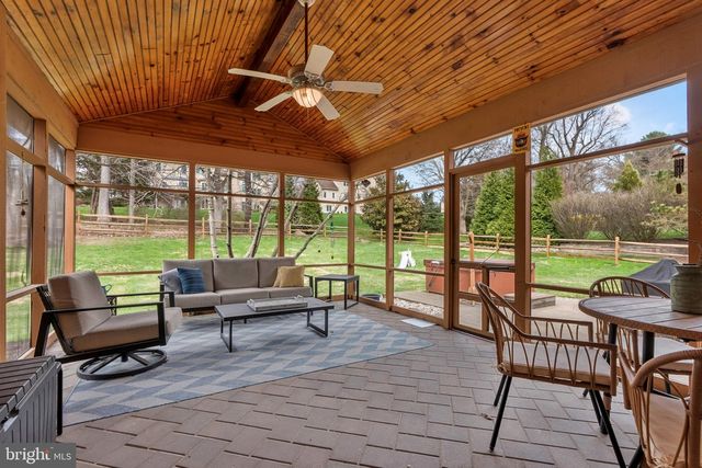 40 RAPHAEL RD, Hockessin, DE 19707