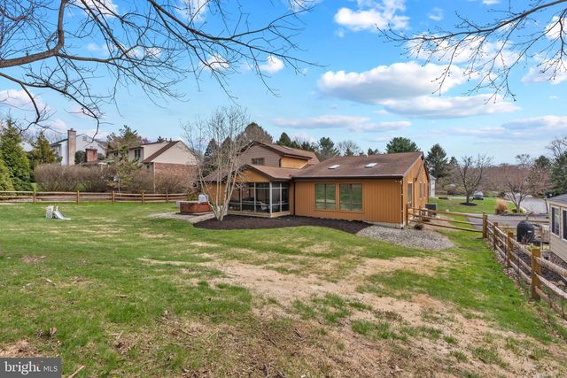 40 RAPHAEL RD, Hockessin, DE 19707