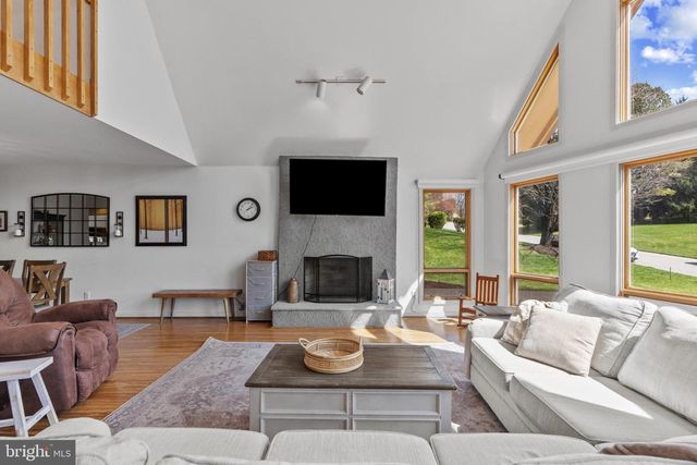 40 RAPHAEL RD, Hockessin, DE 19707