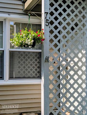 75 Mapleton Road, Grosse Pointe Farms, MI 48236
