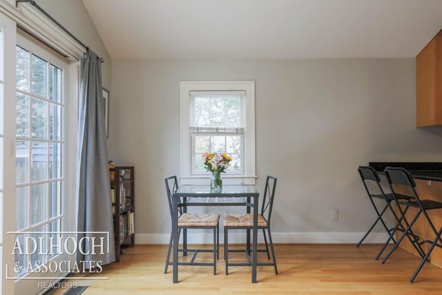 75 Mapleton Road, Grosse Pointe Farms, MI 48236