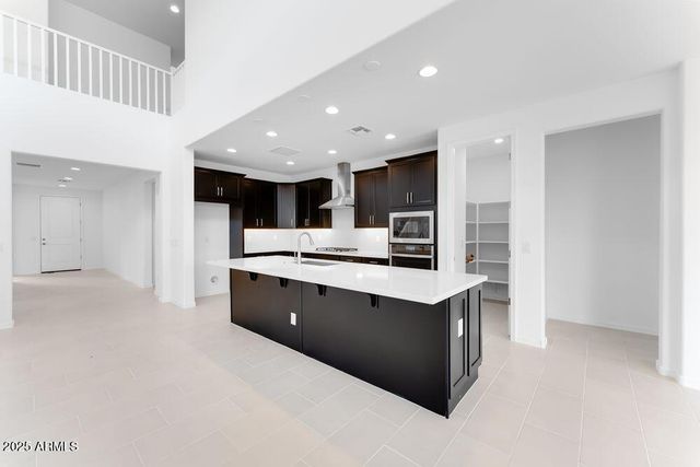 7830 E QUARTET Avenue, Mesa, AZ 85212