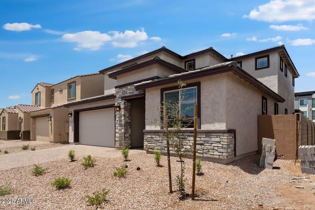 7830 E QUARTET Avenue, Mesa, AZ 85212